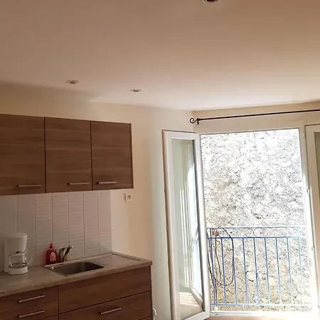 Apartman Charmant Studio En Plein Coeur Du Village Bis Castellane